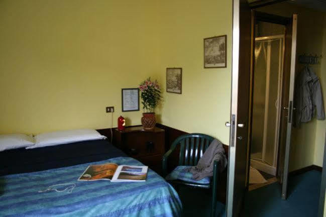 Residence Loreto Μιλάνο Εξωτερικό φωτογραφία