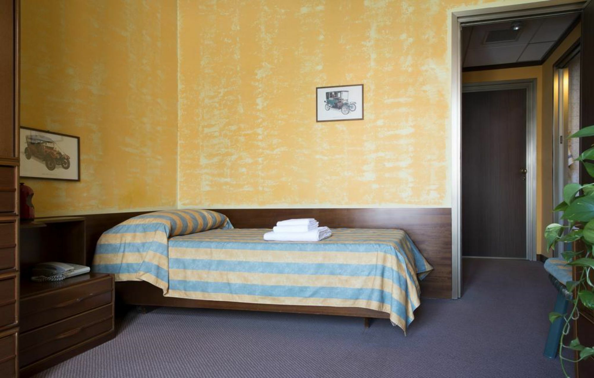 Residence Loreto Μιλάνο Εξωτερικό φωτογραφία
